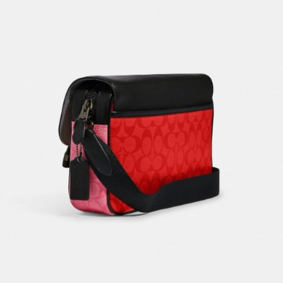 Coach - Picture 3 of 5